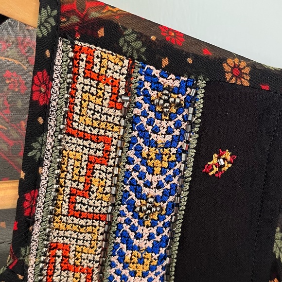 Akemi Kin Embroidered Beaded Boho Tunic Dress - Picture 16 of 16